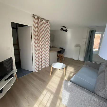 Au Nid Du Clos Country house Courcelles-Sapicourt